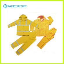 Reflektierende 2PCS PVC-Polyester-Männer Rainsuit (Rvc-112)